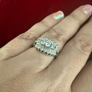 14kt White Gold and Diamond Ring